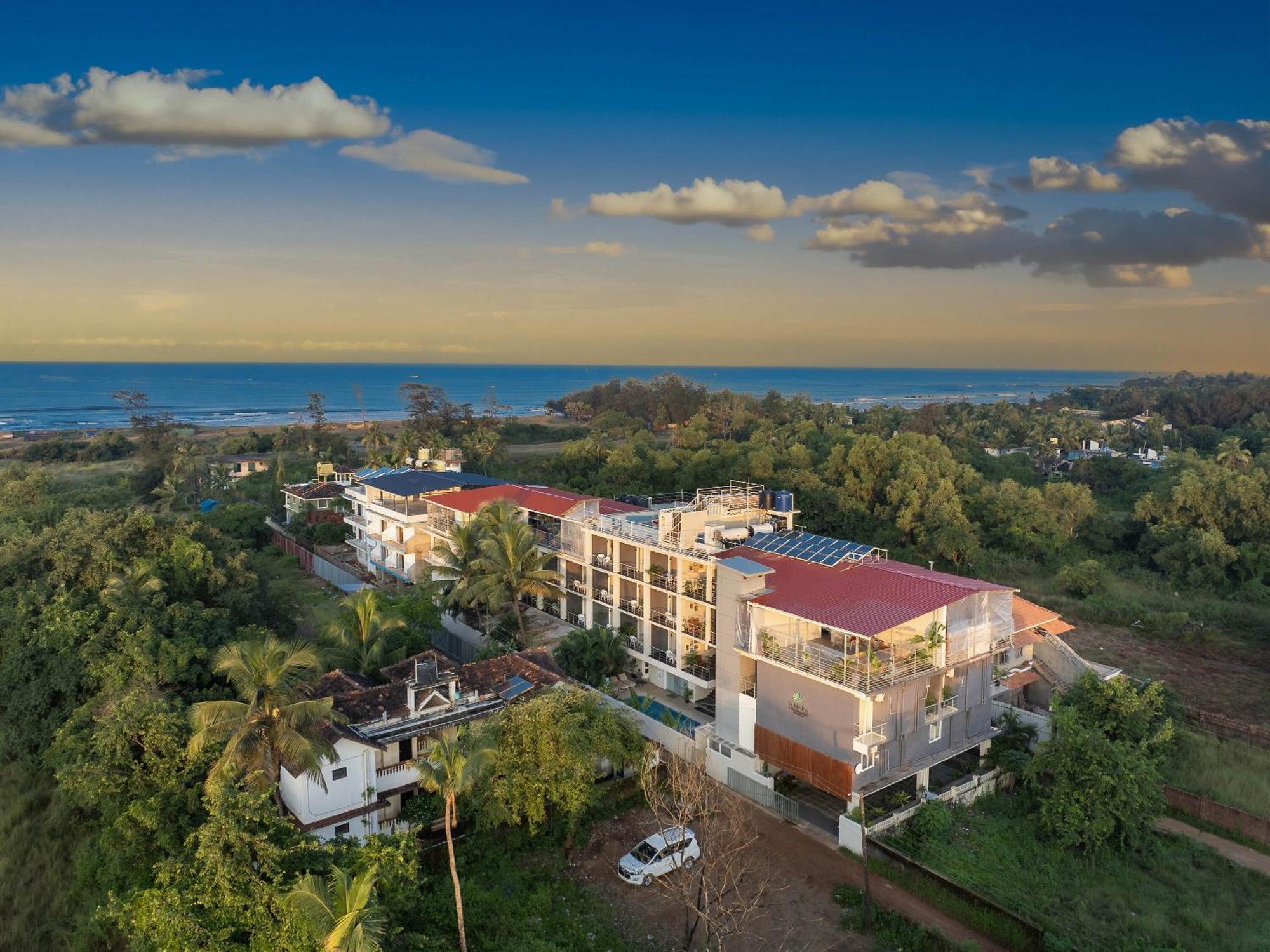 Echor Samara Morjim Goa Sea View Restro Hotel Exterior foto